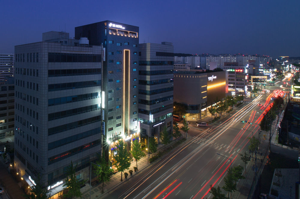 Sr Hotel Seoul Magok Buitenkant foto